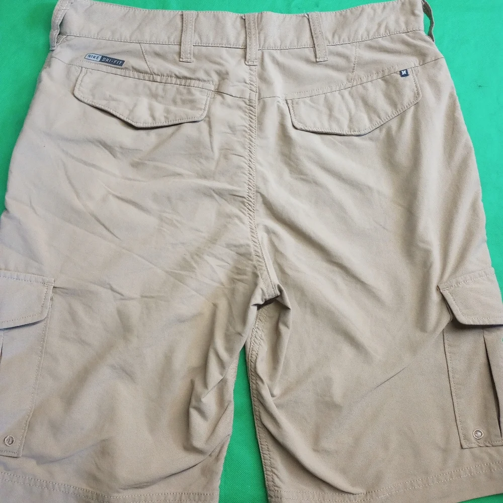 Men's Tan Cargo Shorts - Picture 6 of 8